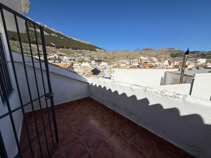 Foto 3d6e3a14-921b-47b9-bc69-1587a03fce7b. Masia a Pegalajar