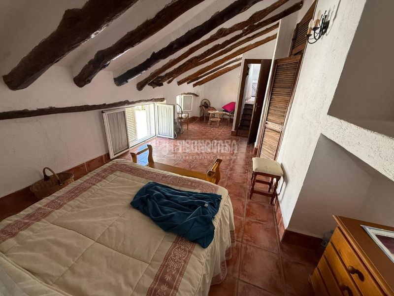 Foto 42c3c32a-34a5-4440-be9d-7a60fa100939. Masia a Pegalajar