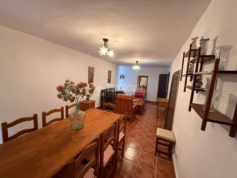 Foto 7eac9d7d-a0f2-4e46-a0c6-2b0e07e804ab. Masia a Pegalajar