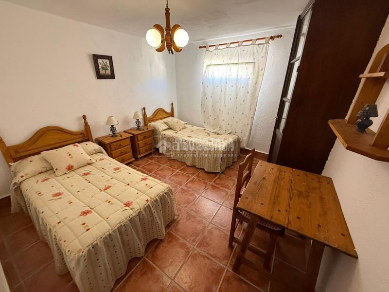 Foto bd2967d4-f71d-4e1d-98ea-ab1c9d03fd56. Masia a Pegalajar