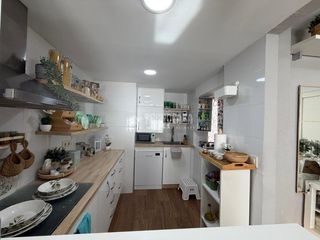 Appartement à Renfe - Bulevar 1ª y 2ª Fase. Piso en venta en jaén