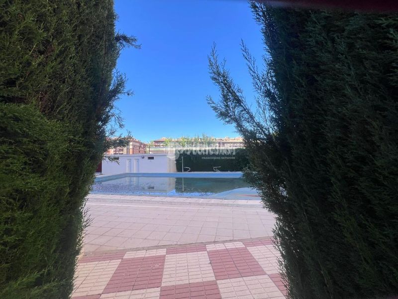 Foto cd7a6990-5650-453b-9a25-4453321ef092. Pis a Peñamefecit - Avda Barcelona Jaén
