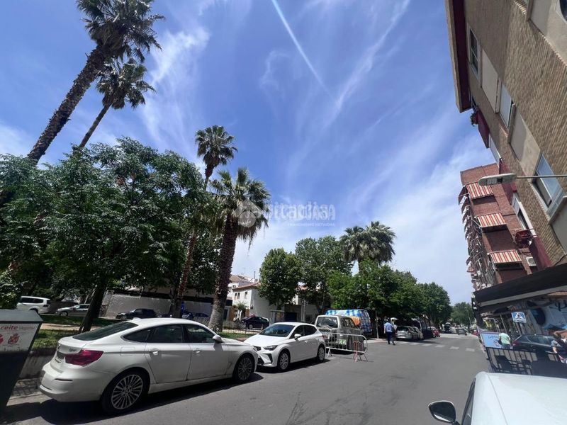 Foto f972c78f-85e0-4140-a20e-a902f74a6a8c. Pis a Peñamefecit - Avda Barcelona Jaén
