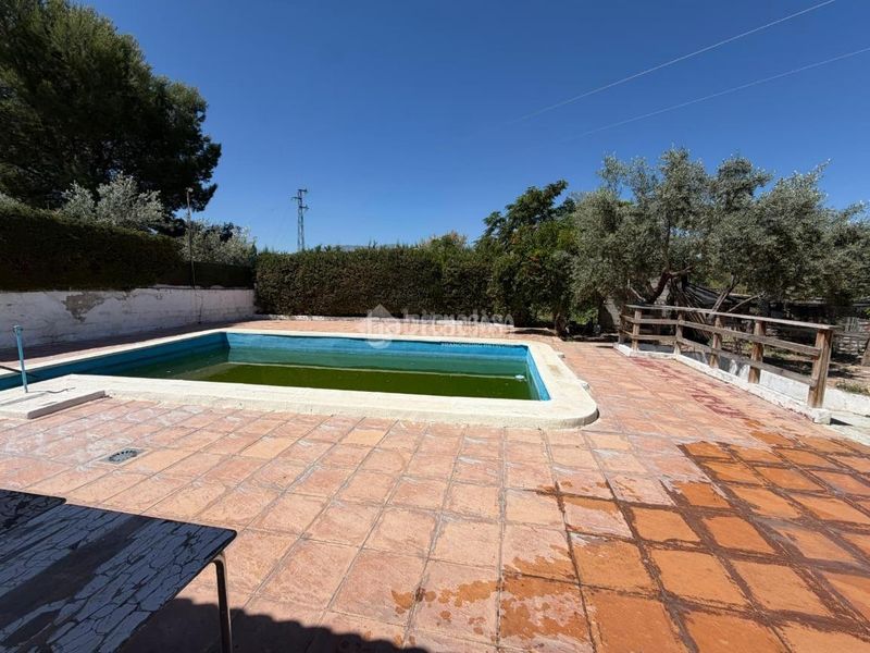 Foto b2d14bea-39ef-42b9-a021-488e3050fb5b. Masia a San Bartolomé - Millán de Priego Jaén