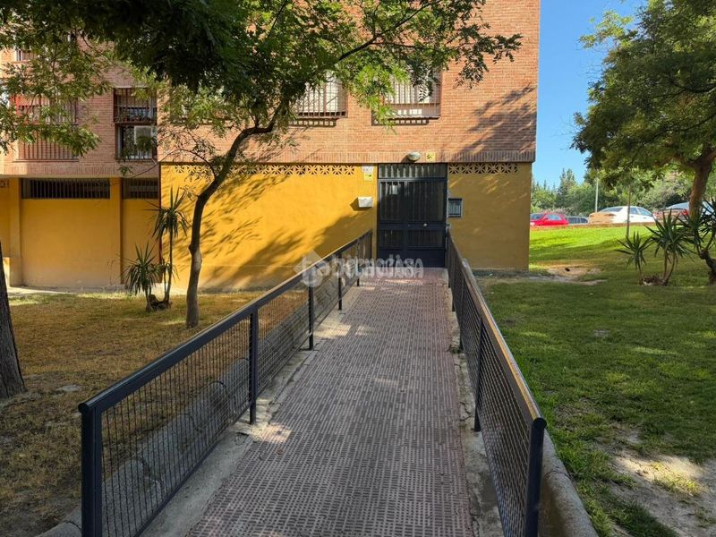 Foto cbdfbae9-9144-4ca0-ac50-3549b97758fa. Pis a El Valle - Universidad Jaén