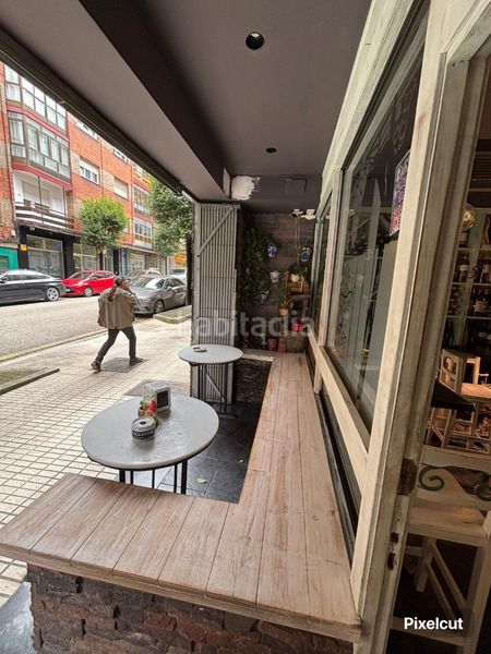 Foto c97e21bf-c453-4f88-a34a-e80a64c561f7. Local comercial a Centro Gijón