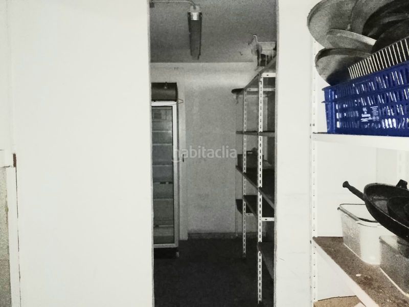 Foto a988b752-fcd7-4960-b487-e8bc99c9bb25. Local comercial a Laviada Gijón