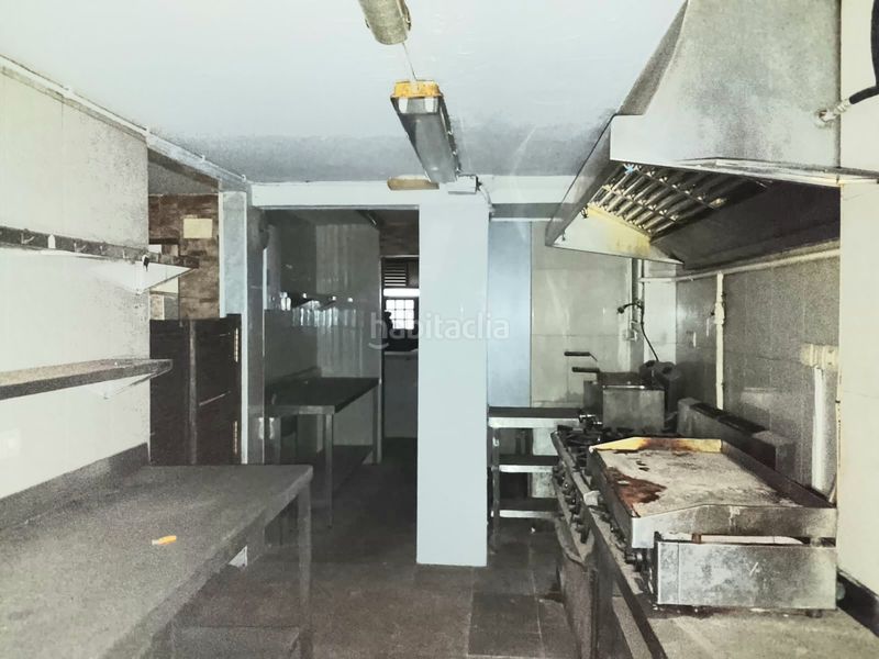 Foto debef67c-45a0-427b-ae73-60471b4a3e48. Local comercial a Laviada Gijón