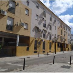 Pis a Calle Ortega y Muñoz 23