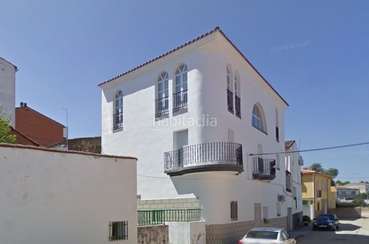 Foto 447d9fa8-3980-48fc-958e-863633bd9fca. Casa a Alcuéscar