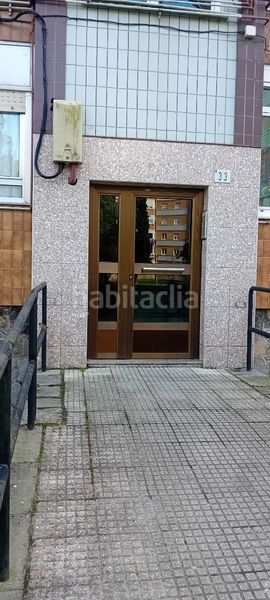 Foto e6865a64-2cc4-4216-9dd0-5d6e48c78782. Flat with heating in Pumarín Gijón