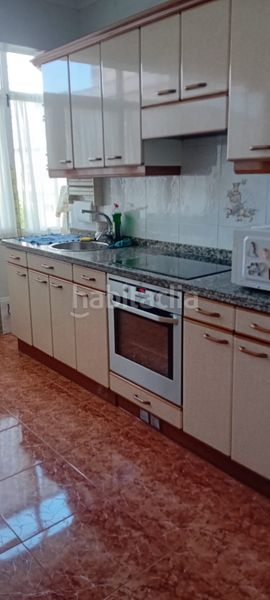 Foto f6148ed0-8694-420a-a00c-57f4a11be26f. Flat with heating in Pumarín Gijón