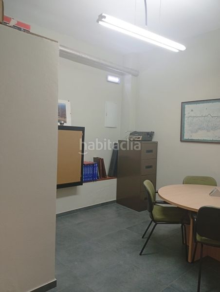 Foto a77d1bd5-6d87-4da9-bcfc-48f332501d49. Local comercial a Laviada Gijón