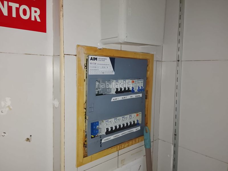 Foto a59ce587-2006-41cb-be01-852ef3e7300f. Local comercial a Laviada Gijón