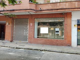 Local Comercial a Calle Juanín de Mieres