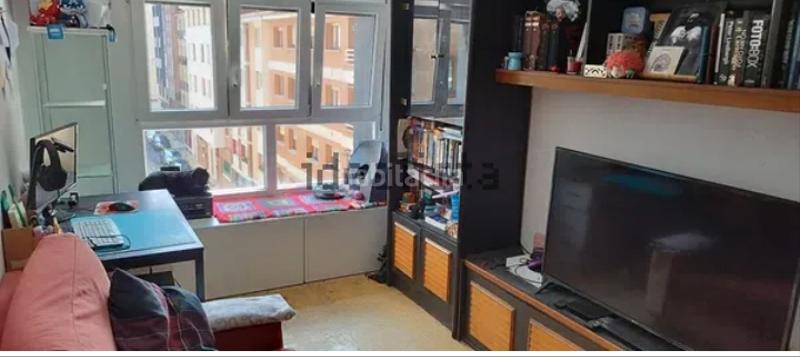 Foto 9dddc1a5-0d25-4192-bb92-a50621f02b06. Piso  en el Centro de gijon en Centro Gijón