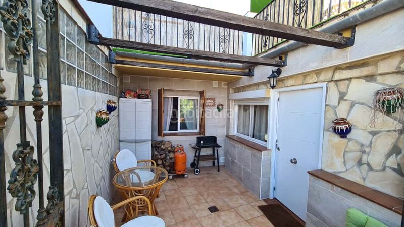 Foto 1fddf982-5e6a-46a4-bdb6-7a0ed894c5bd. Apartament amb xemeneia a Benaocaz