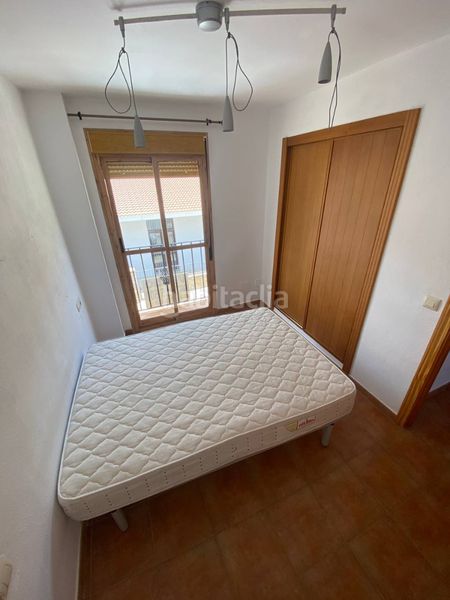 Foto d758c4d1-a6f4-4cb7-bcbe-0798203b141b. Casa amb xemeneia a Benaocaz