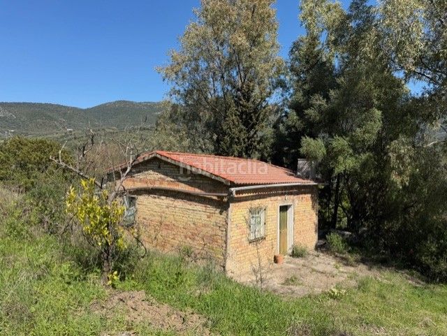 Foto bc05401f-9782-4998-9a75-4c31f57581e1. Finca rústica a Benaocaz