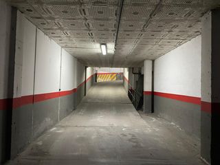 Autoparkplatz  Avenida cardela. Dos plazas de garaje en ubrique