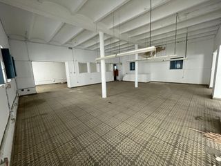 Business premise  Calle pasadilla. Gran local de 350m2 en calle pasadilla (ubrique)