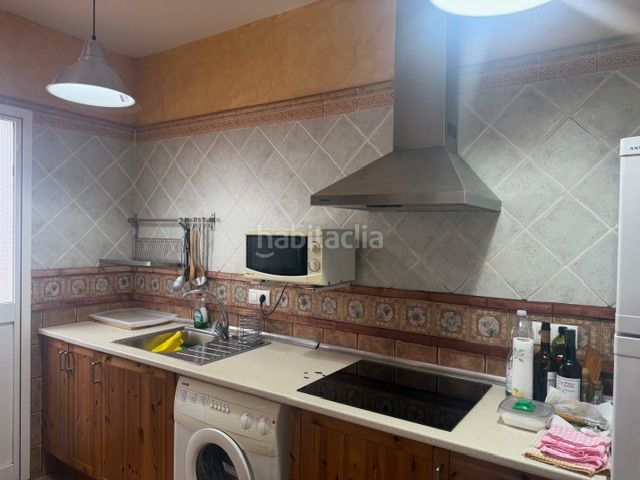 Foto 6f01ed21-68a3-4712-8b60-add1b497e21d. Casa amb xemeneia a Benaocaz