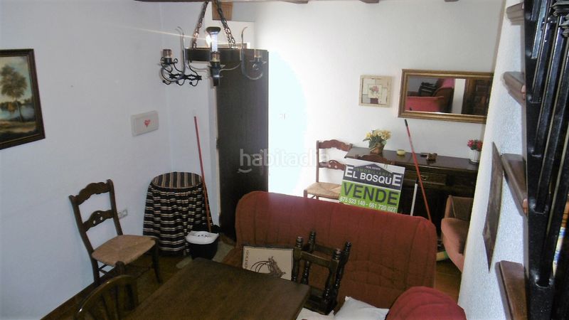 Foto 1bb71691-c10e-4f2f-814c-9b36f0833080. Casa amb xemeneia a Benaocaz