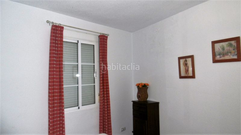 Foto e3da17b7-6e1e-41f8-8d61-3703de308ca8. Casa amb xemeneia a Benaocaz