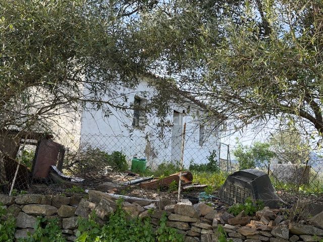 Foto c1a0cbf7-94c6-4e3d-8ba1-04400a8b57e4. Finca rústica a Ubrique