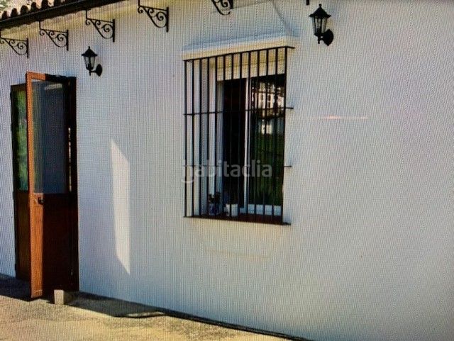 Foto 84d09b2f-79fb-44cd-8493-ef61a1d4d946. Finca rústica a Ubrique