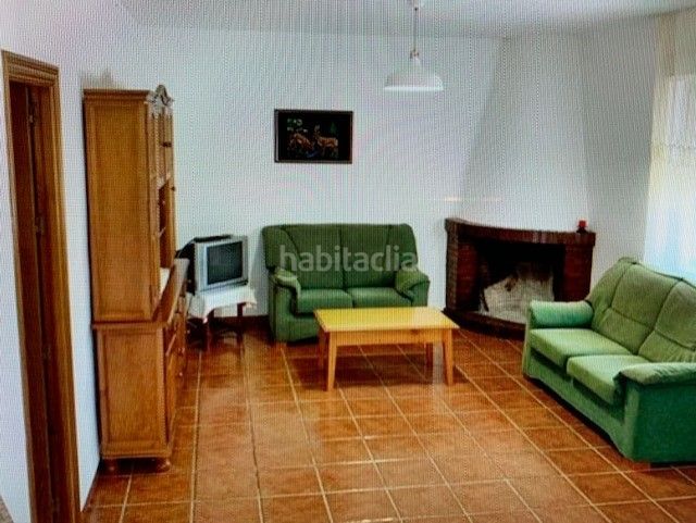 Foto bc6f19f6-b532-4439-b748-8aab65eb0488. Finca rústica a Ubrique
