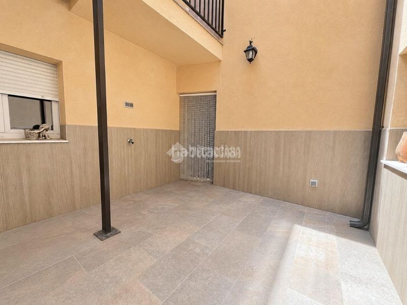 Foto a0839817-e7d0-4a91-84ff-12cd7ab4eb73. Pis a Centro San Fernando de Henares