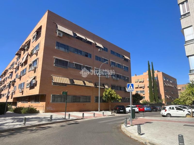 Foto df70ff21-7817-4d13-ad74-8b6d51b9b760. Pis amb calefacció aparcament a Montserrat-Parque Empresarial San Fernando de Henares
