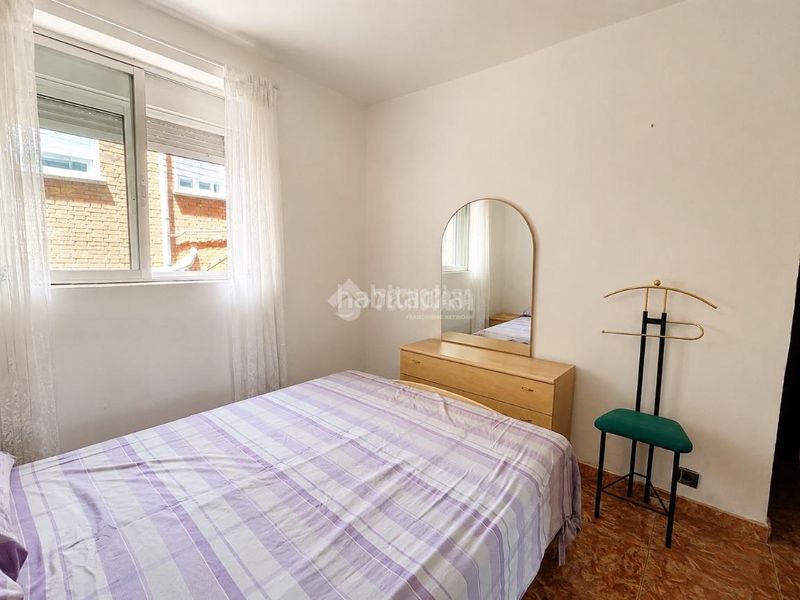 Foto c13bc5a4-9e77-4721-b686-e7f4432e176d. Pis amb calefacció a Montserrat-Parque Empresarial San Fernando de Henares