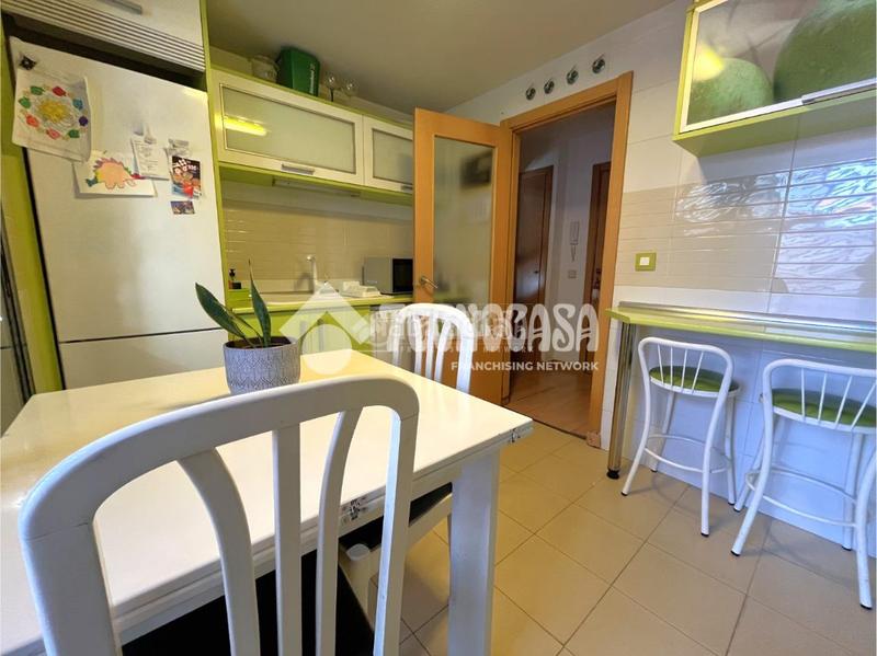 Foto 002678f4-a404-4e99-8df1-660b7a375d28. Piso  en venta en Montserrat-Parque Empresarial San Fernando de Henares