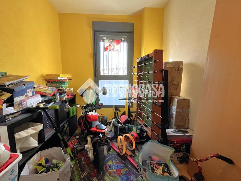 Foto c4a0bd51-9aaa-4e5c-93a7-2d3fb4e4f7aa. Piso  en venta en Montserrat-Parque Empresarial San Fernando de Henares