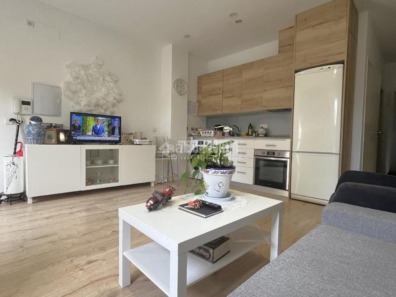 Foto fb6cba89-0a02-4c43-9143-64e9f01432b1. Piso  en venta en Centro San Fernando de Henares