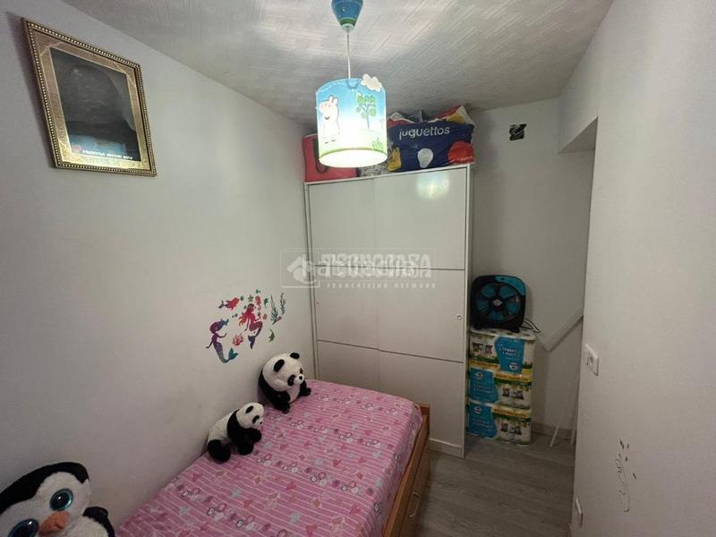 Foto c8052333-4401-488f-b181-558119af22b7. Casa pareada casa en venta en Estación Coslada