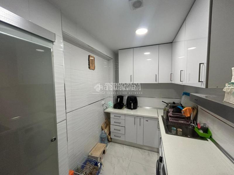 Foto ce0f483c-4c3f-49bf-a2e6-9406932fb151. Casa pareada casa en venta en Estación Coslada