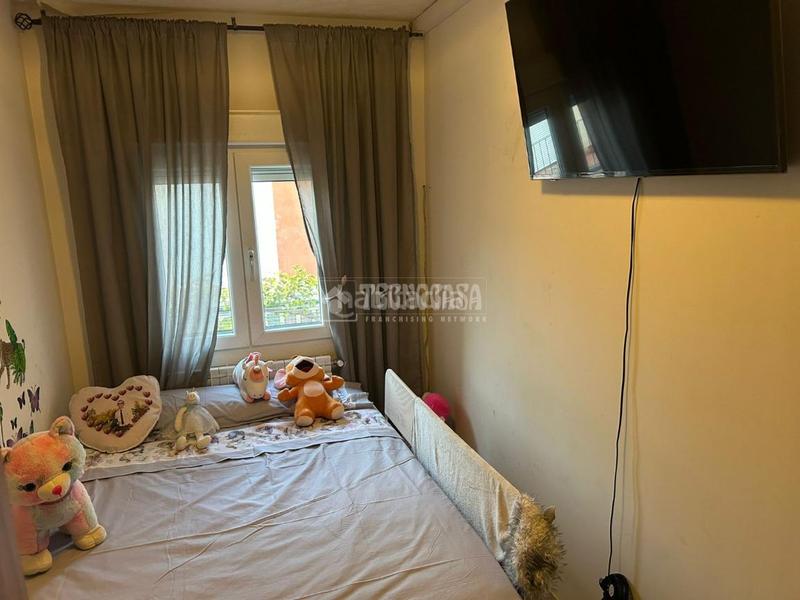 Foto ee185bb2-17c2-4569-a952-97d7334c3262. Casa pareada casa en venta en Estación Coslada