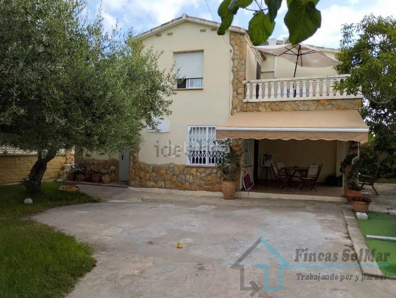 Foto d64917c6-101d-4e0e-813d-afa9ea2fe662. Casa a El Grao Castellón de la Plana
