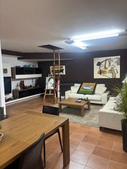 Casa adossada a Nuevo Centro