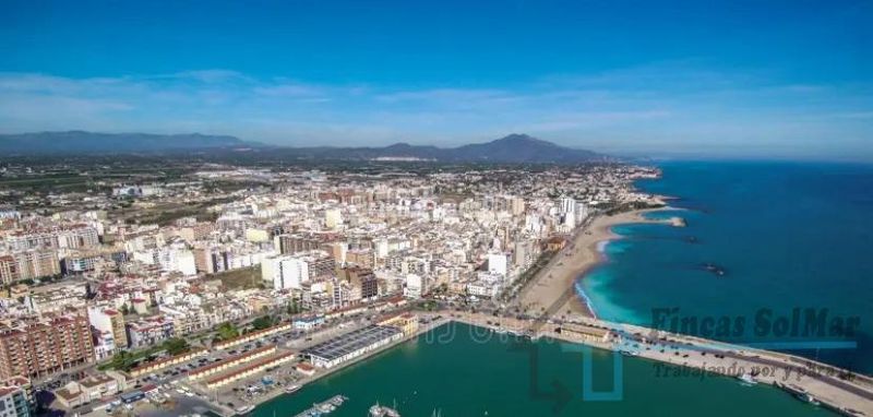 Foto 0d2e7eea-debb-4419-bebc-dd6863a3a2ee. Apartament amb aparcament piscina a Playa Norte Peñíscola