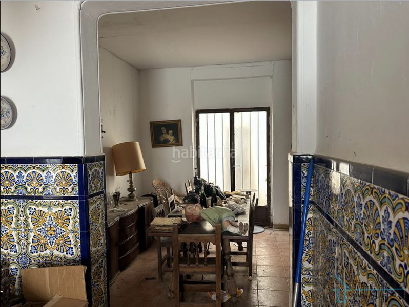 Foto 1f305def-a6a6-4d5b-8e37-aba3ee1e56d9. Casa amb aparcament a Petrés