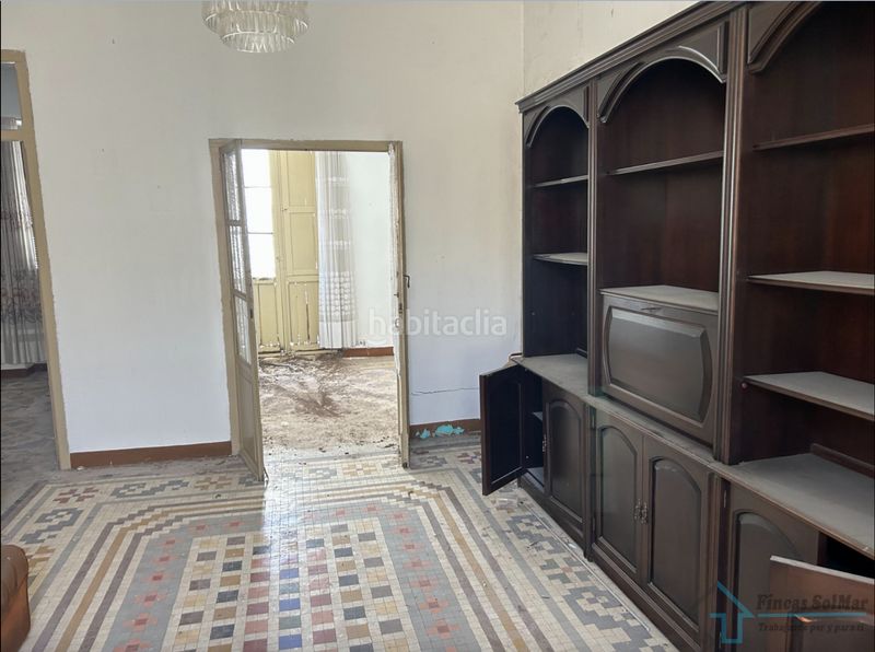 Foto b2e496e6-8369-4b22-993d-a78571cee1bb. Casa amb aparcament a Petrés