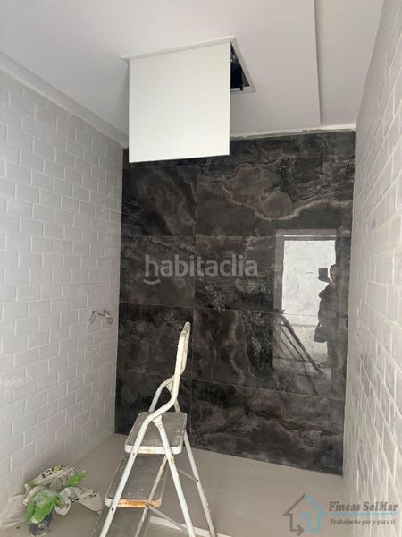 Foto 1acd0840-5507-423e-b57c-378eefe5778c. Casa amb aparcament a Avenida de Abril-9 de Octubre Sagunt