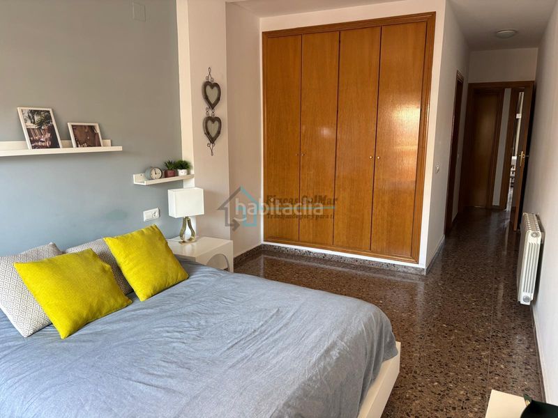Foto a0faa68b-df3c-4bbe-9167-68909aeac986. Apartament amb aparcament piscina a San José-Los Metales Sagunt