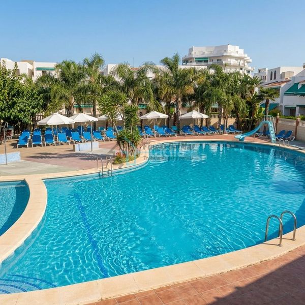 Foto 2c47e943-7410-4448-83d8-f59e89fc0000. Apartament amb aparcament piscina a Playa Norte Peñíscola