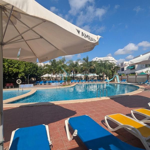 Foto 532b0422-961a-4316-9436-0a31ff67341d. Apartament amb aparcament piscina a Playa Norte Peñíscola