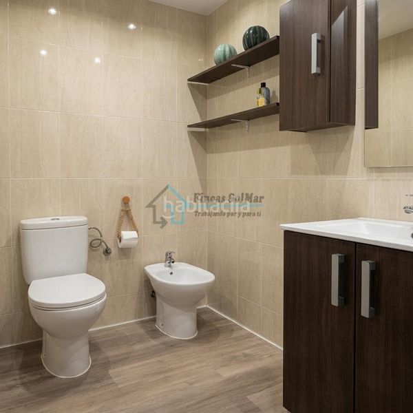 Foto 6b9f962b-f1d0-4ec5-ad0d-cf4f63ec59b7. Apartament amb aparcament piscina a Playa Norte Peñíscola